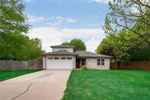 9 Atlanta Ct, Mansfield, TX, 76063-2133 | Card Image