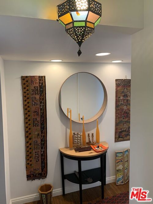 206-1021 N Crescent Heights Blvd, West Hollywood, CA, 90048 | Card Image