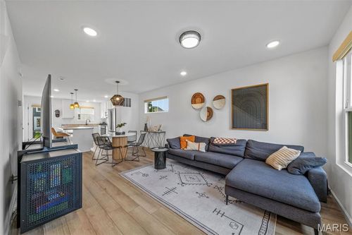 210 Newal Way, O Fallon, MO, 63368-5626 | Card Image