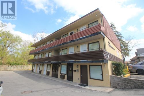 370 Wharncliffe Rd S, London, ON, N6J2M1 | Card Image