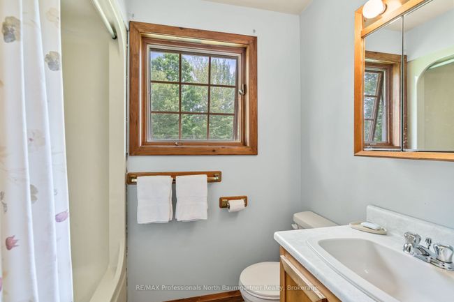 1230 N Shore Rd, House other with 2 bedrooms, 2 bathrooms and 9 parking in Algonquin Highlands ON | Image 21
