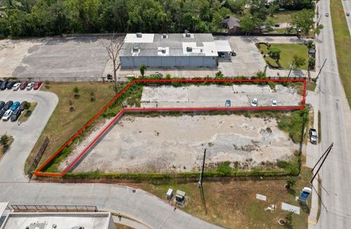 1904 Little York Rd, Houston, TX, 77093-3232 | Card Image