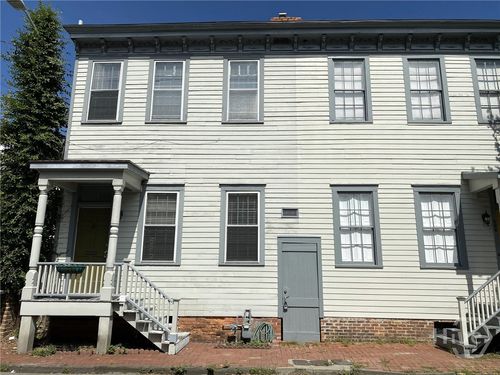 506 E York St, savannah, GA, 31401-3510 | Card Image