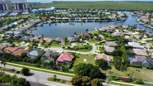1907 Lagoon Ln, CAPE CORAL, FL, 33914-2512 | Card Image