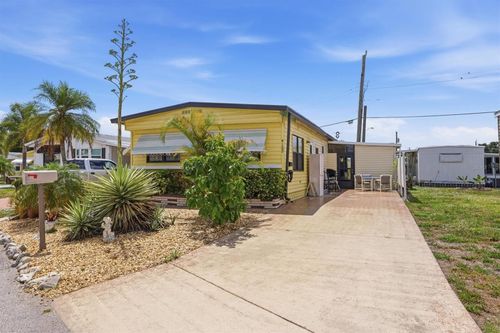 4109 12th St E, Ellenton, FL, 34222-2523 | Card Image