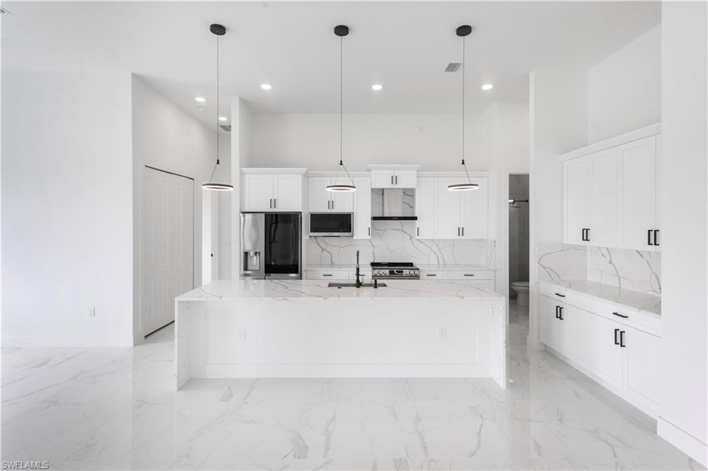 Residential in CAPE CORAL 5