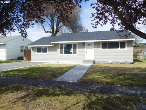850 W Madrona Ave, Hermiston, OR, 97838-1508 | Card Image