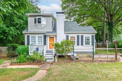 4257 Acorn St, Charlotte, NC, 28205-4851 | Card Image