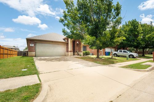 1005 Oarlock Dr, Crowley, TX, 76036-6413 | Card Image