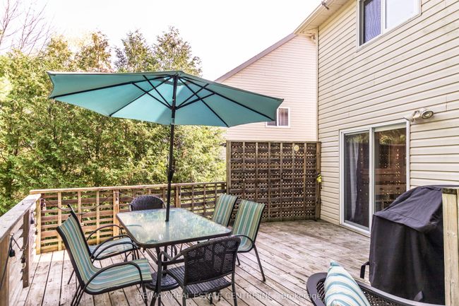 760 Butternut Ave, House other with 3 bedrooms, 3 bathrooms and 2 parking in Waterloo ON | Image 32