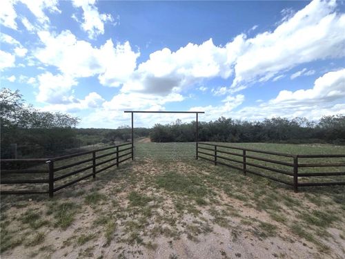 584 County Road 223, Concepcion, TX, 78349-3549 | Card Image
