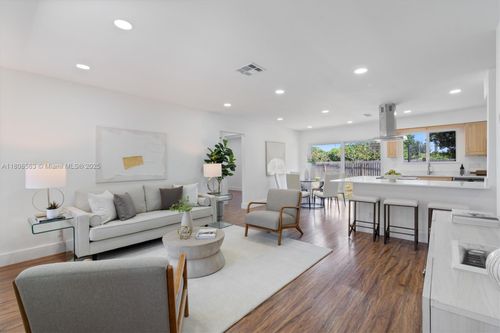 5492 Barnstead Cir, Lake Worth, FL, 33463-6673 | Card Image