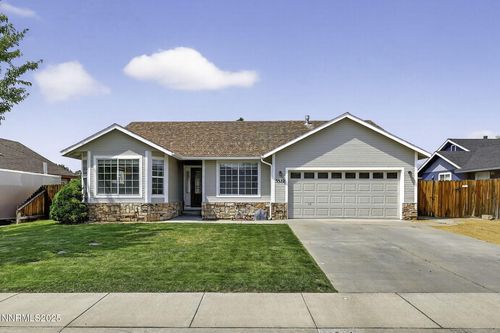 3522 Smoketree Ave, Carson City, NV, 89705-8012 | Card Image
