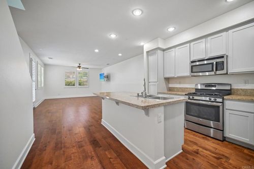 1-2487 Ascending Oaks Ln, Simi Valley, CA, 93062 | Card Image