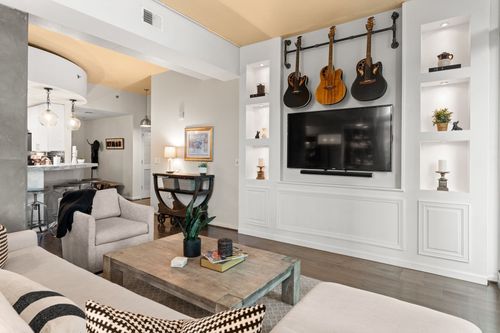 apt-1001-415 Church St, Nashville, TN, 37219-1829 | Card Image