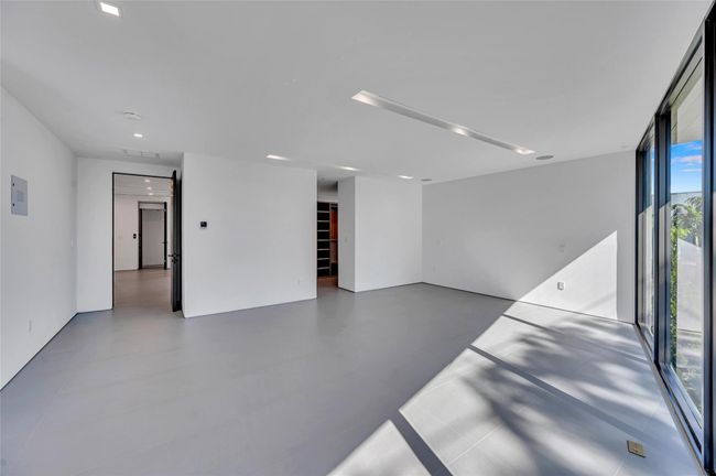 430 Ne 21 St Ct, House other with 3 bedrooms, 4 bathrooms and null parking in Wilton Manors FL | Image 37