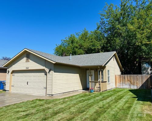 702 E Maryland Ave, Nampa, ID, 83686-7436 | Card Image