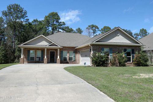 8524 Poplar Trl, Biloxi, MS, 39532-7941 | Card Image