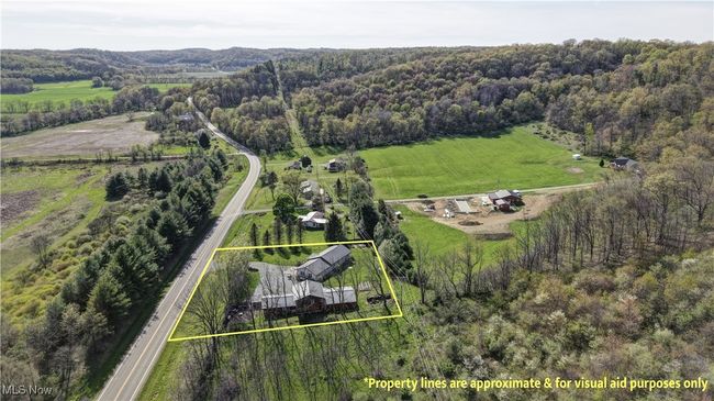 10913 Us Route 62, House other with 5 bedrooms, 2 bathrooms and null parking in Killbuck OH | Image 39