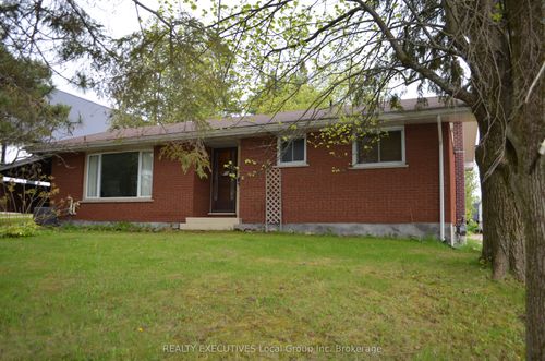 347 Clark St, Powassan, ON, P0H1Z0 | Card Image