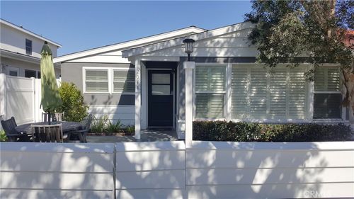2044 E Ocean Blvd, Newport Beach, CA, 92661 | Card Image