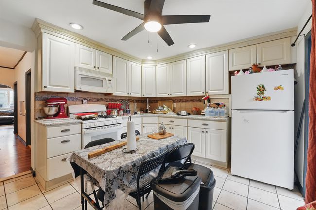 119 19 Th St, Home with 0 bedrooms, 2 bathrooms and null parking in Bayonne NJ | Image 11
