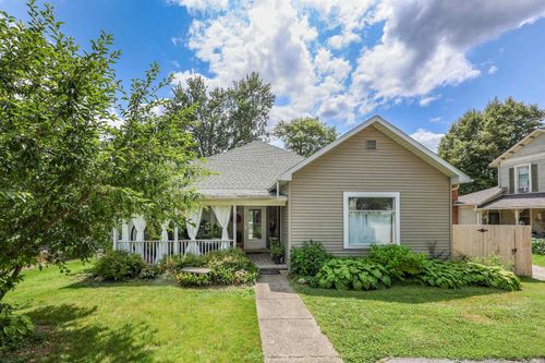 123 W 1st St, Warren, IN, 46792-4602 | Card Image