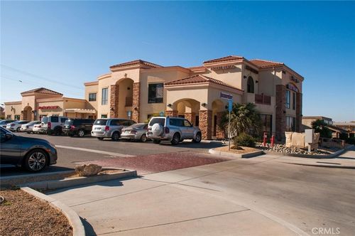 106-19195 Us Highway 18, Apple Valley, CA, 92307-2562 | Card Image