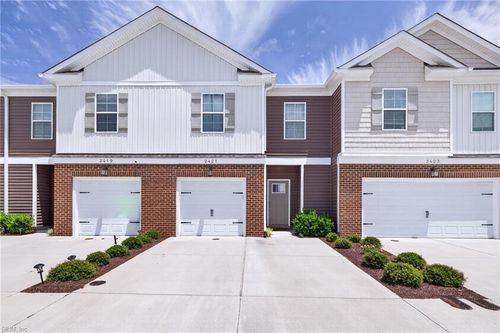 2421 Trafton Pl, Chesapeake, VA, 23320-2472 | Card Image