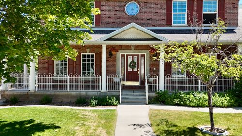 136 N 200 E, Santaquin, UT, 84655-7115 | Card Image