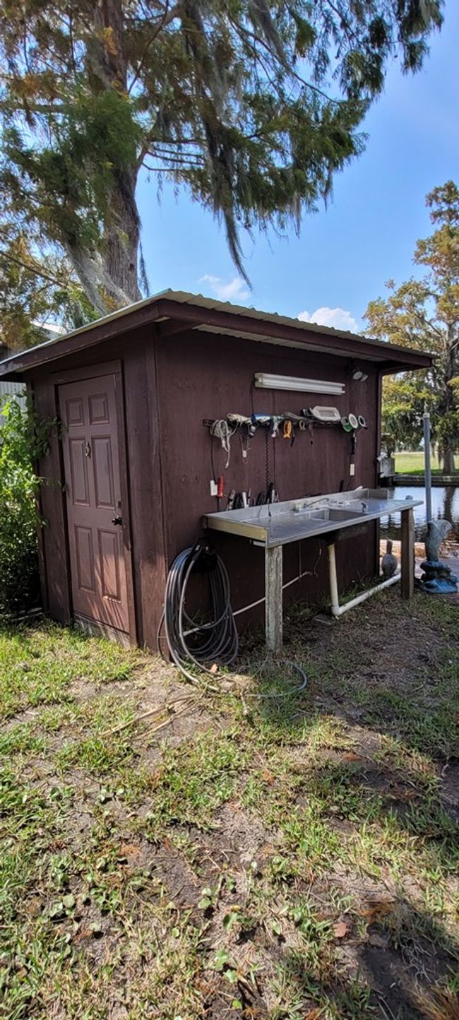 124 Se 894th Ave, House other with 3 bedrooms, 2 bathrooms and null parking in Suwannee FL | Image 21