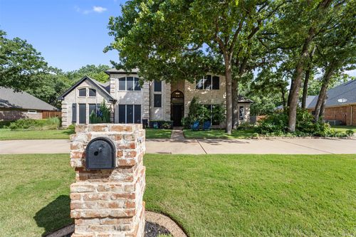 609 Seville Rd, Denton, TX, 76205-5513 | Card Image