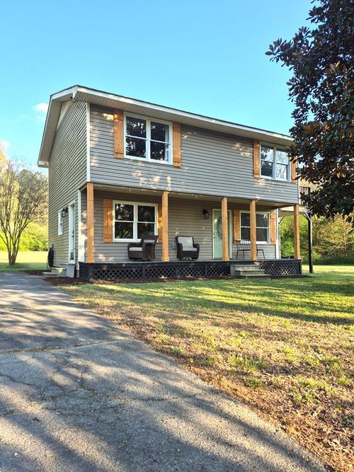 812 Wrights Hollow Rd Se, Calhoun, GA, 30701-4542 | Card Image