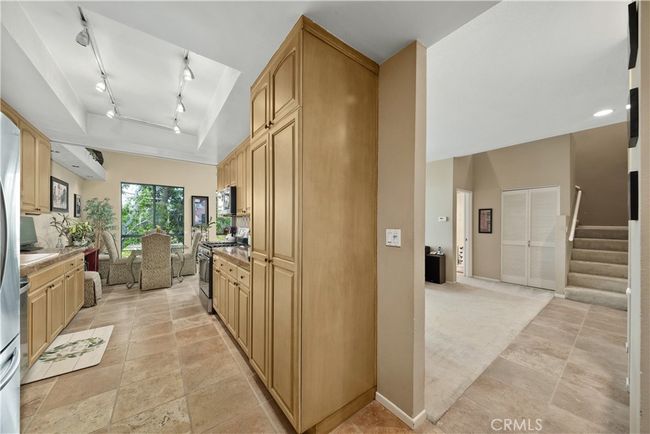 APT-326 - 13331 Moorpark St, Condo with 2 bedrooms, 2 bathrooms and 2 parking in Sherman Oaks CA | Image 19