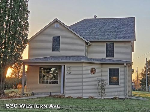 530 Western Ave, Platteville, WI, 53818-1539 | Card Image