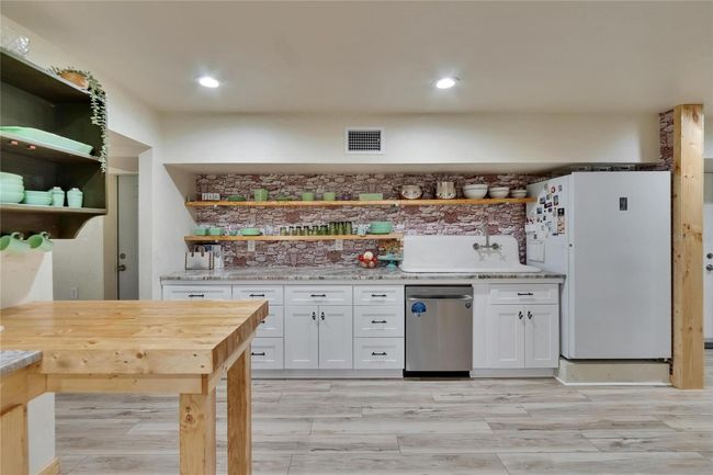 9724 Hermit Hollow Ln, House other with 4 bedrooms, 3 bathrooms and null parking in GIBSONTON FL | Image 19