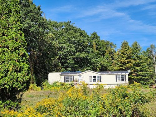 2153 Mohawk Trl, Charlemont, MA, 01339 | Card Image