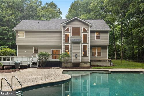 1830 Fenwicke Ct, HUNTINGTOWN, MD, 20639-4116 | Card Image