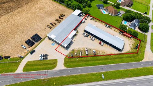 2201 W Parkway Street, Groves, TX, 77619 | Card Image