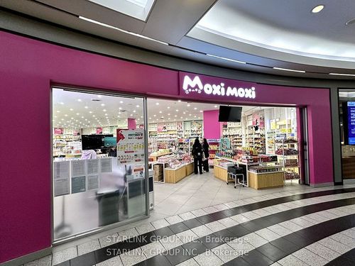 5095 Yonge St, North York, ON, M2N6Z4 | Card Image