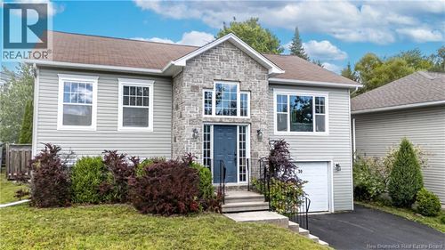 30 Brown Blvd, Fredericton, NB, E3A0E4 | Card Image