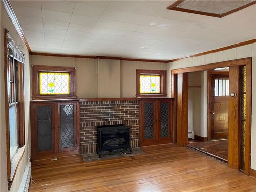 4512 Terrace St, Kansas City, MO, 64111-4239 | Card Image