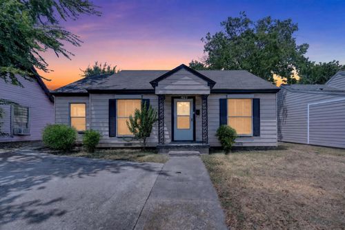 1623 S Marsalis Ave, Dallas, TX, 75216-1445 | Card Image