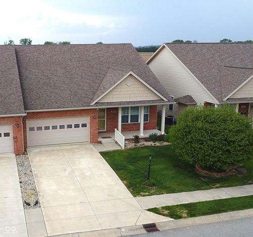 1400 Willow Walk Pkwy, Elwood, IN, 46036-1395 | Card Image