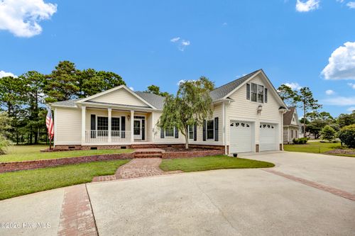 1806 Urchin Ln Se, Bolivia, NC, 28422-8978 | Card Image