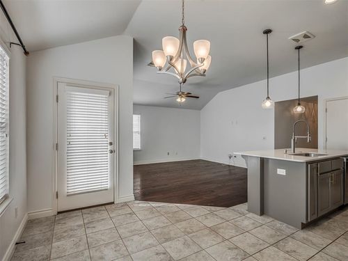 2808 Nw 189th St, Edmond, OK, 73012-0016 | Card Image