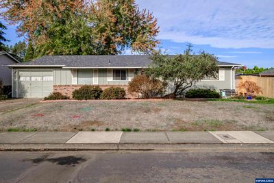 945 Denise Ct Se, House other with 3 bedrooms, 1 bathrooms and null parking in Salem OR | Image 1