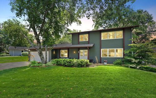 1064 Sprucewood Dr, Woodbury, MN, 55125-2030 | Card Image