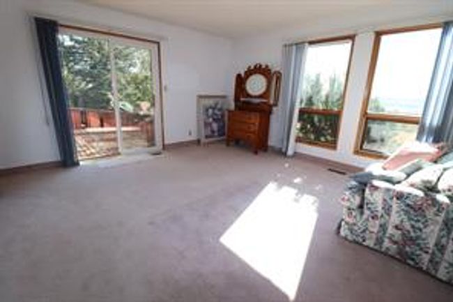 10 Sunset Cres, House detached with 3 bedrooms, 3 bathrooms and null parking in Lethbridge County AB | Image 18