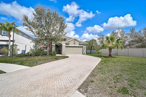7431 Aguila Dr, SARASOTA, FL, 34240-1420 | Card Image